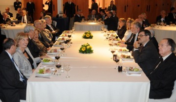 Almuerzo conmemorativo 75º Aniversario de UNIT