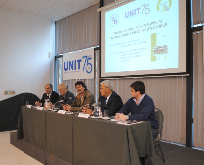 Ing. Fernando Gomez, Ing. Blas Melissari, Dr. Gerardo Barrios, Ing. Pablo J. Benia y Ing. Rodrigo Caudullo