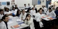 Alumnos de UTU asistiendo a la charla