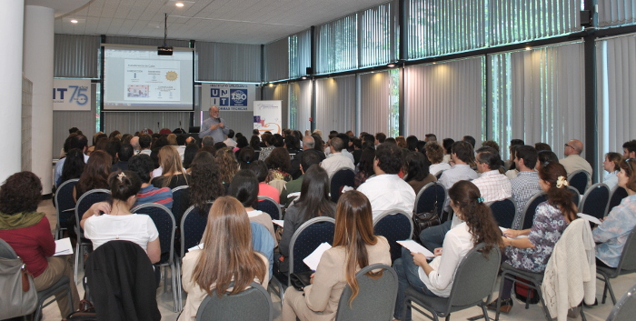 Asistentes al taller desarrollado en la sede de UNIT