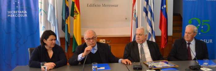 Estrado