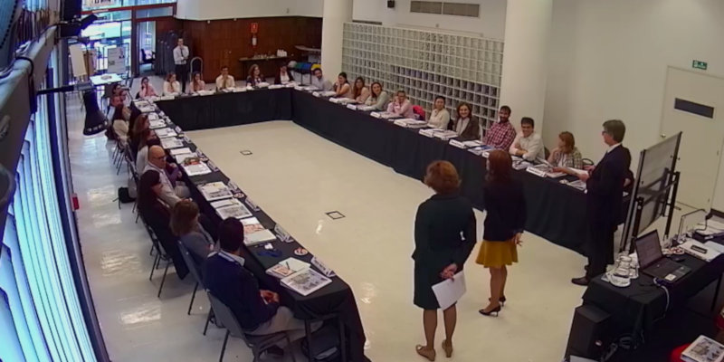 Foto de los participantes y docentes del curso