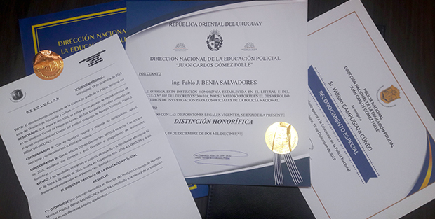 placa reconocimiento 