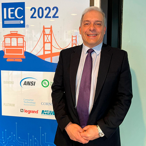2022-11-04_iec_gomez.jpg