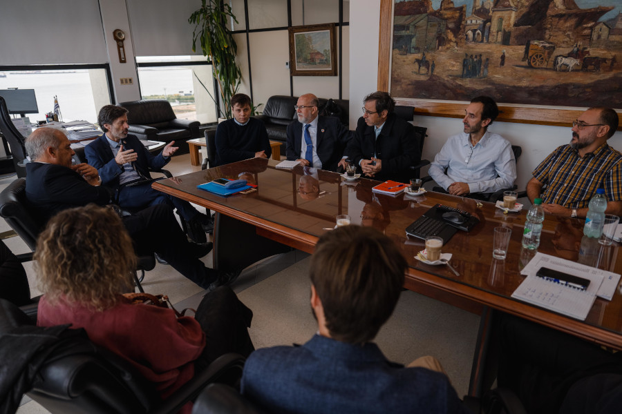 Autoridades reunidas en Palacio de la Luz